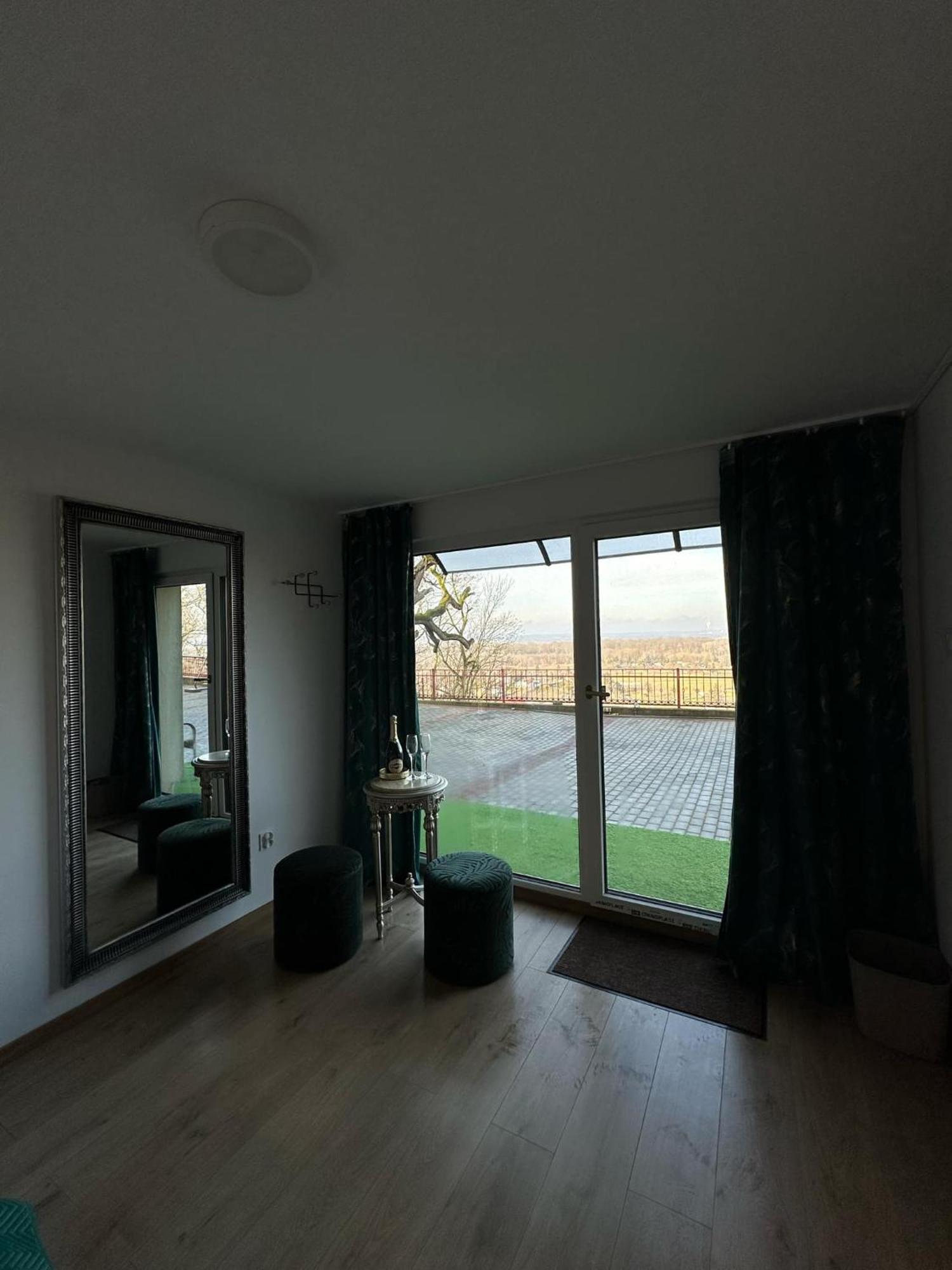 Apartament Bena Ze Zjawiskowym Tarasem Widokowym Chełmno Kültér fotó