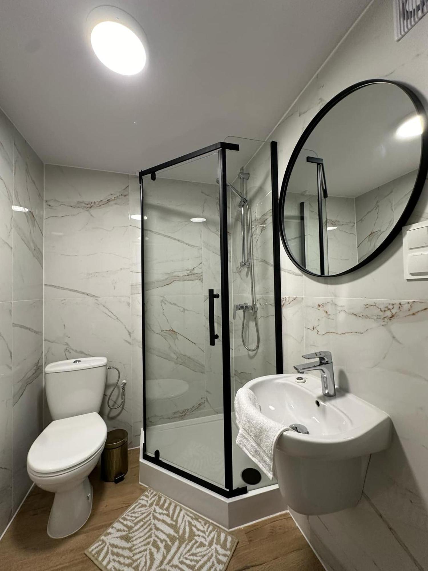 Apartament Bena Ze Zjawiskowym Tarasem Widokowym Chełmno Kültér fotó